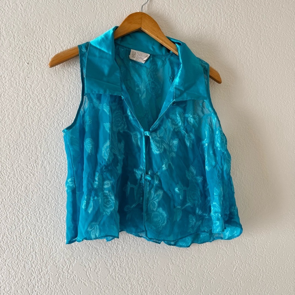 Vintage California Dynasty Sheer Nylon Floral Satin Swing Crop Top